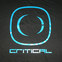 T-SHIRT - Critical Logo (Gr��e XL)